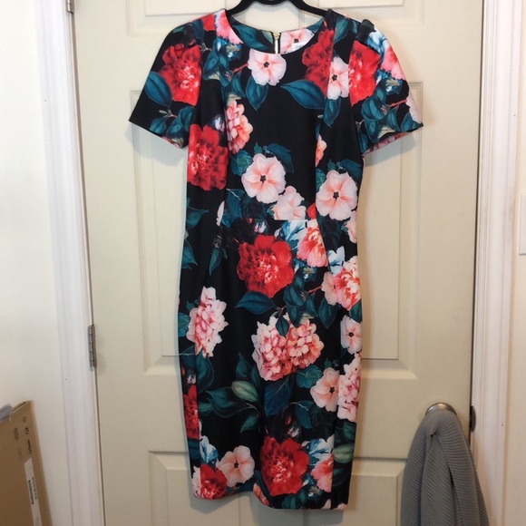 Calvin Klein Floral-Print Sheath Dress - Picture 2 of 16